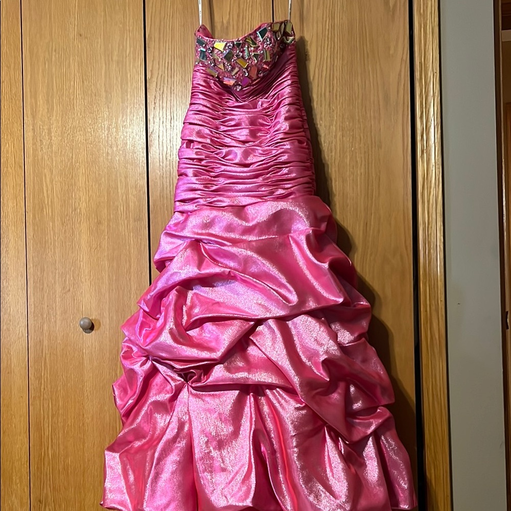 Epic formals by Karishma creations size 8 iridescent pink prom dress